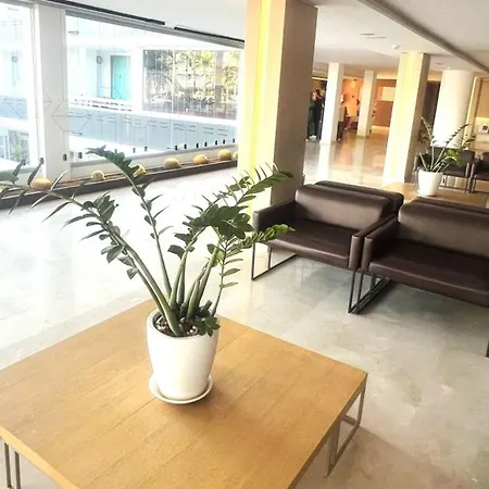 At Bronze Playa Apartment